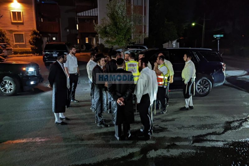 Monsey chaverim talk with local residents after the assault
